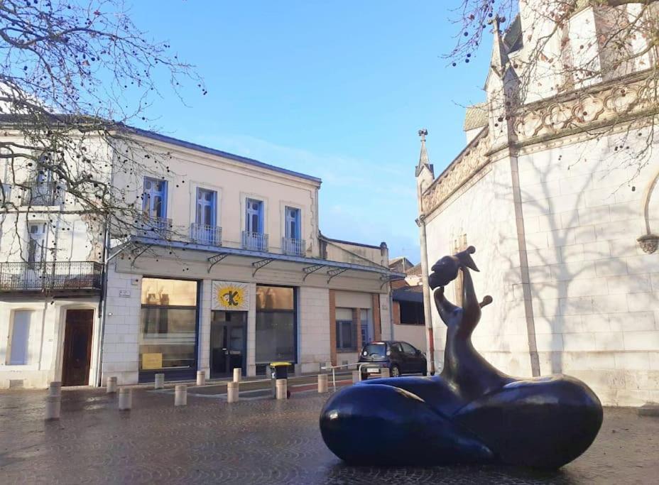T2 Les Arcades Valence (Tarn-et-Garonne) Exterior foto