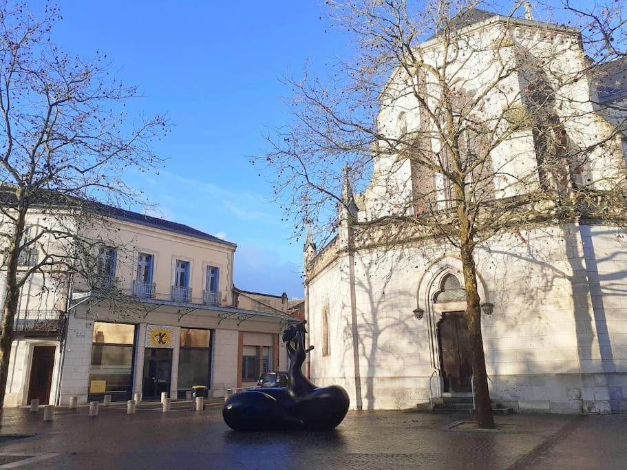 T2 Les Arcades Valence (Tarn-et-Garonne) Exterior foto